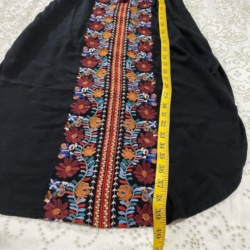 EMBROIDERED off the shoulder midi dress size M - Picture 10 of 14